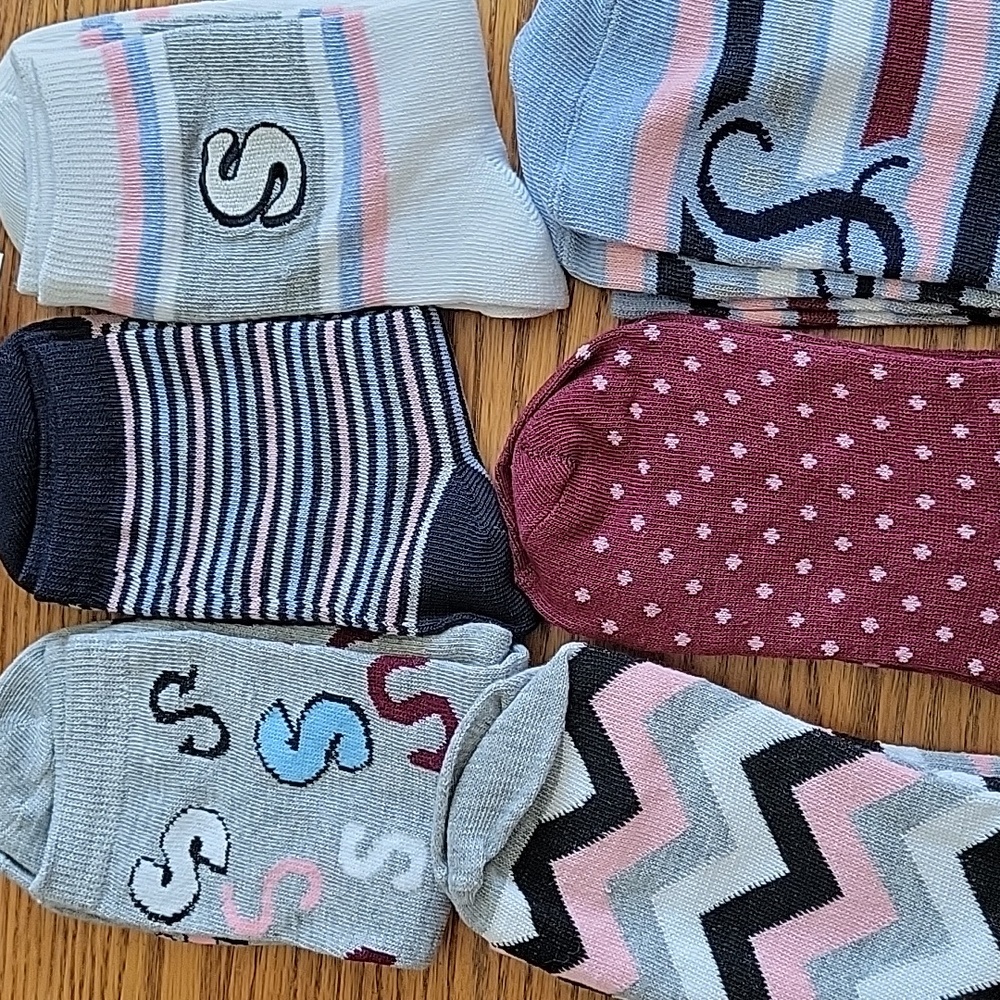 NWT 6 Pairs Cozy Socks.